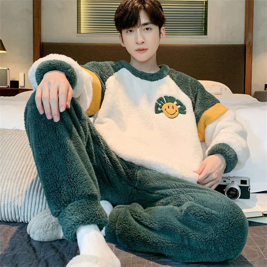 Зимний теплый пижамный комплект мужской Пушистый пуловер + длинные брюки из