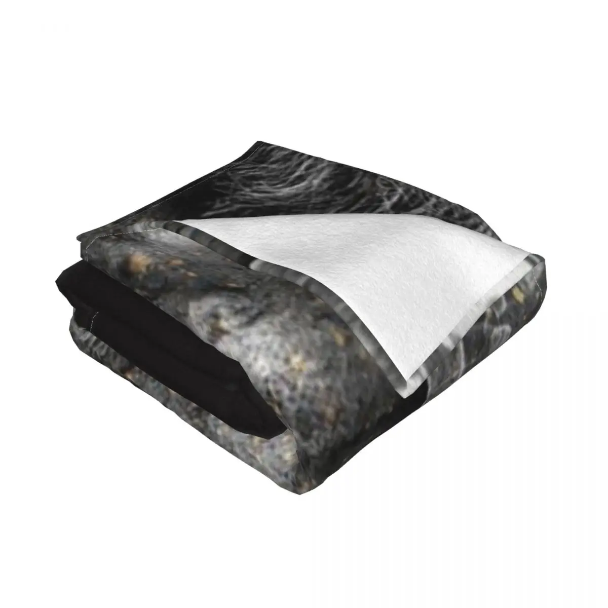 Ультрамягкое одеяло из микрофлиса Film Sisu