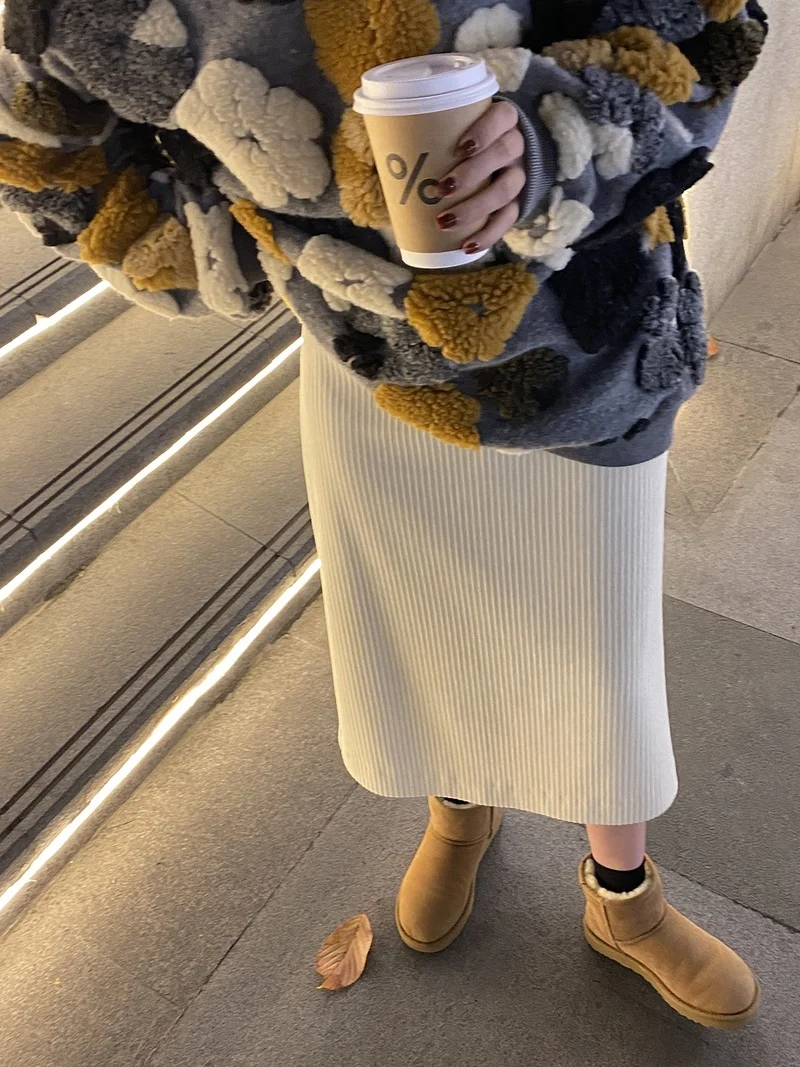 

Skirt Women's Fashion 2023 Rice White Straight Skirt Women's 2023 Winter New Style Thickened Corduroy Split Mid-length Skirt
