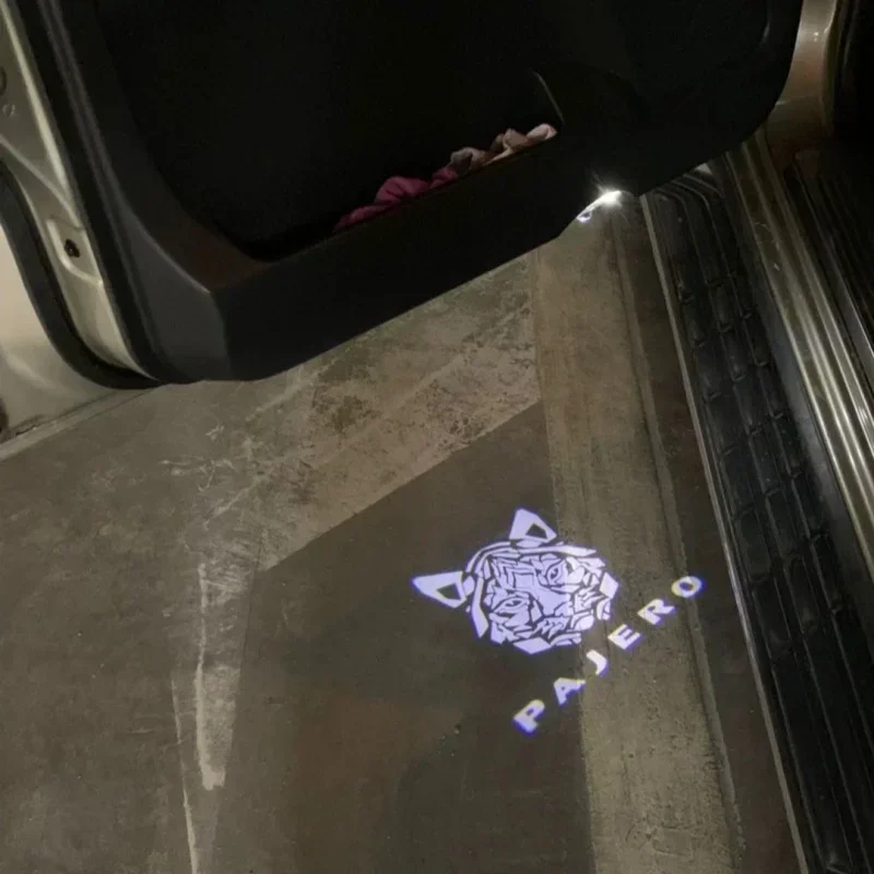 Светодиодный дверной бейдж проектор призрачные теневые лампы для Mitsubishi Pajero 2006-2014
