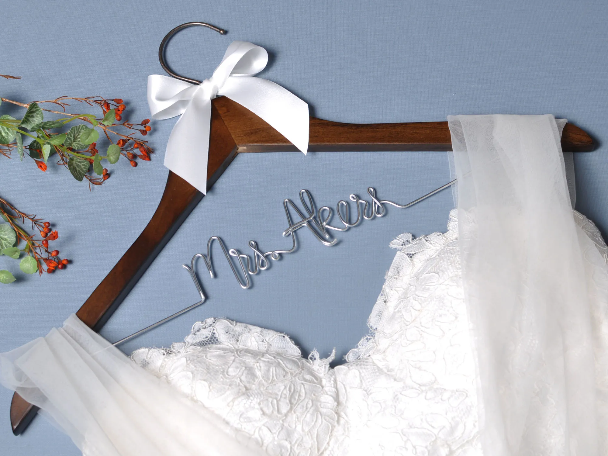 

Вешалка с именем на заказ, индивидуальная Свадебная Вешалка, подарки подружке невесты, стандартный свадебный подарок, белая вешалка с банто...