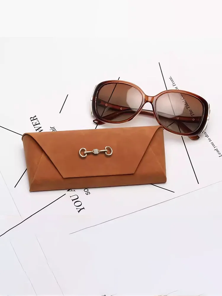 Стильные футляры для очков искусственный орнамент кристалл и жемчуг