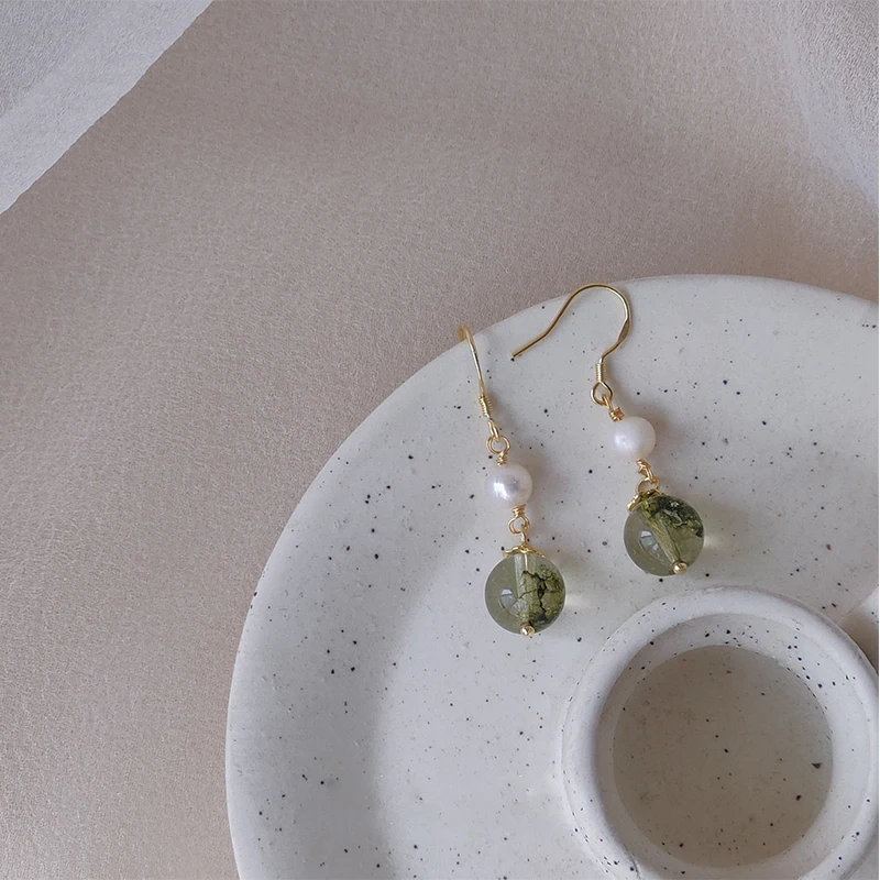 

[Natural Green] Fresh Simple Freshwater Pearl Dangle Earrings for Woman Korean Romantic Style Eardrop Jewelry Christmas Gifts