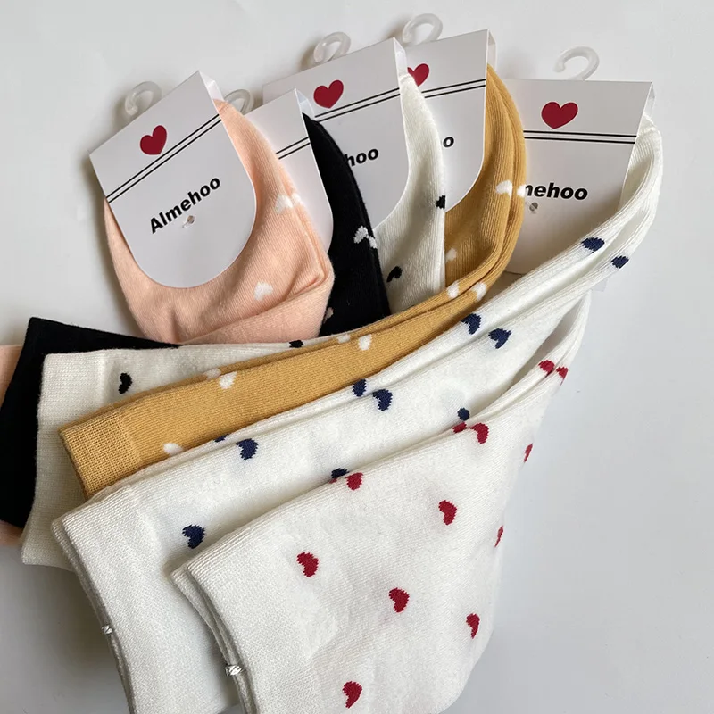 

Long Cute Socks Women Cotton Love Heart With Print Kawaii Beautiful Ladies Designer Socks High Art Warm Sokken Femme Calze