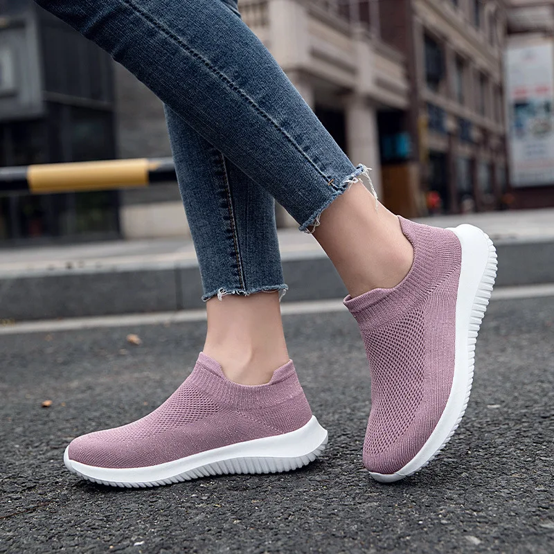 

Women Shoes Summer New Sports Shoes Fashion Soft Bottom Breathable Casual Shoes Flying Woven Women Casual Sports Shoes