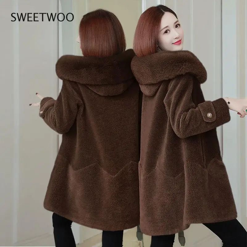 Women 2021 Winter Hooded Real Fur Coat Female Natural Sheep Sheared Fur Jacket Lady Warm Thick Fur Collar Oversize Outwear Slim
