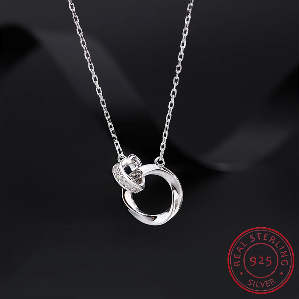 

S999 Sterling Silver Mobius Pendant Necklace Female Heart-shaped Interlocking Necklace Light Luxury Clavicle Chain Wedding Gift