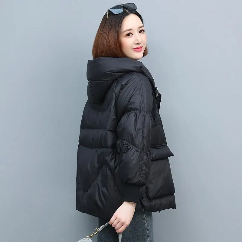 2023 New Women's Short Winter Cotton Jacket Hooded Keep Thickening Warm Coat Grace Formal Middle-aged Parkas Women's Clothing