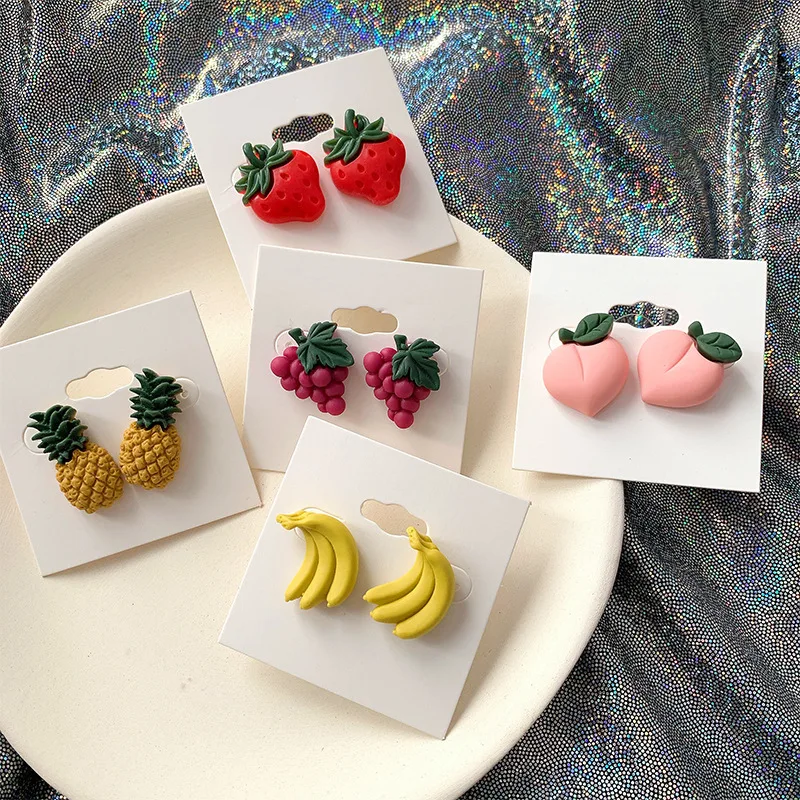 

U-Magical Creative Strawberry Pineapple Drop Earring for Women Cute Grape Peach Fruit Polymer Clay Earring Jewelry Accessories