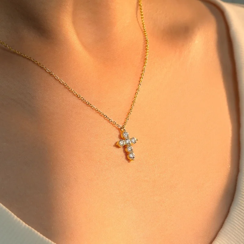 Фото Классическое ожерелье Anziw с крестом из позолоченного золота 14K для женщин, круглый муассанит 3.5мм D VVS1, регулируемая цепочка, ювелирное изделие, сертифицировано №5