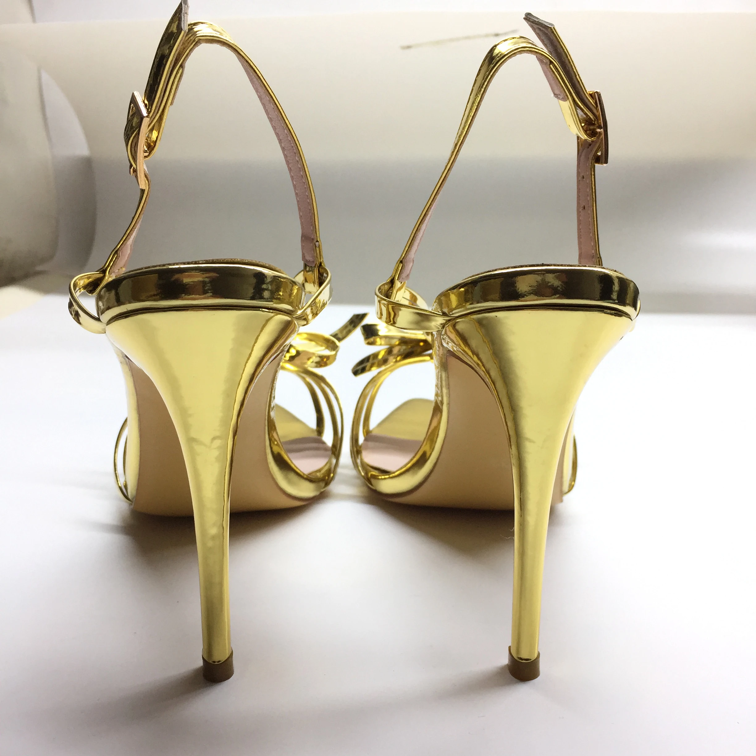 Женские сандалии 2021 туфли на высоком каблуке с острым носком и ремешками