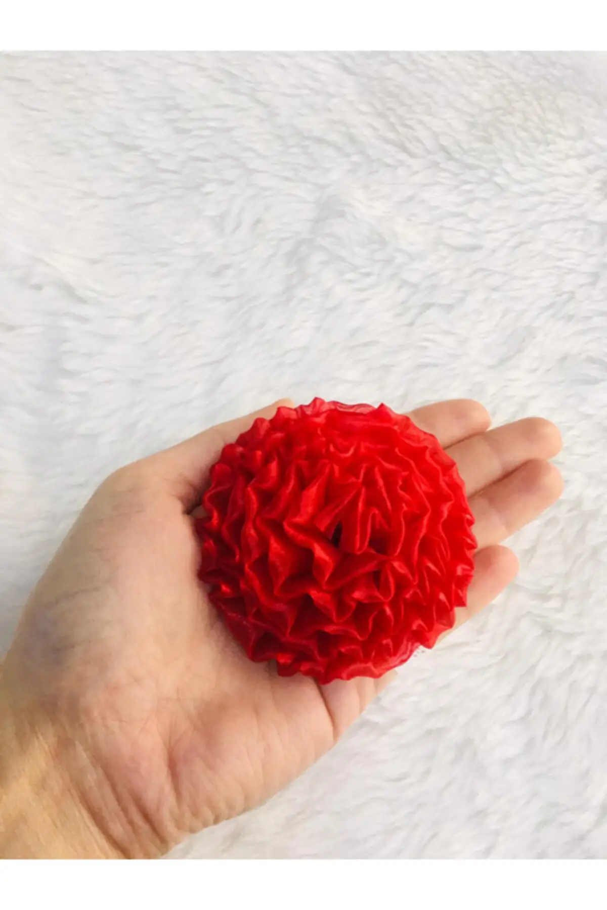 

As for AlveriKrmz henna Hand Rose henna bride veil welon