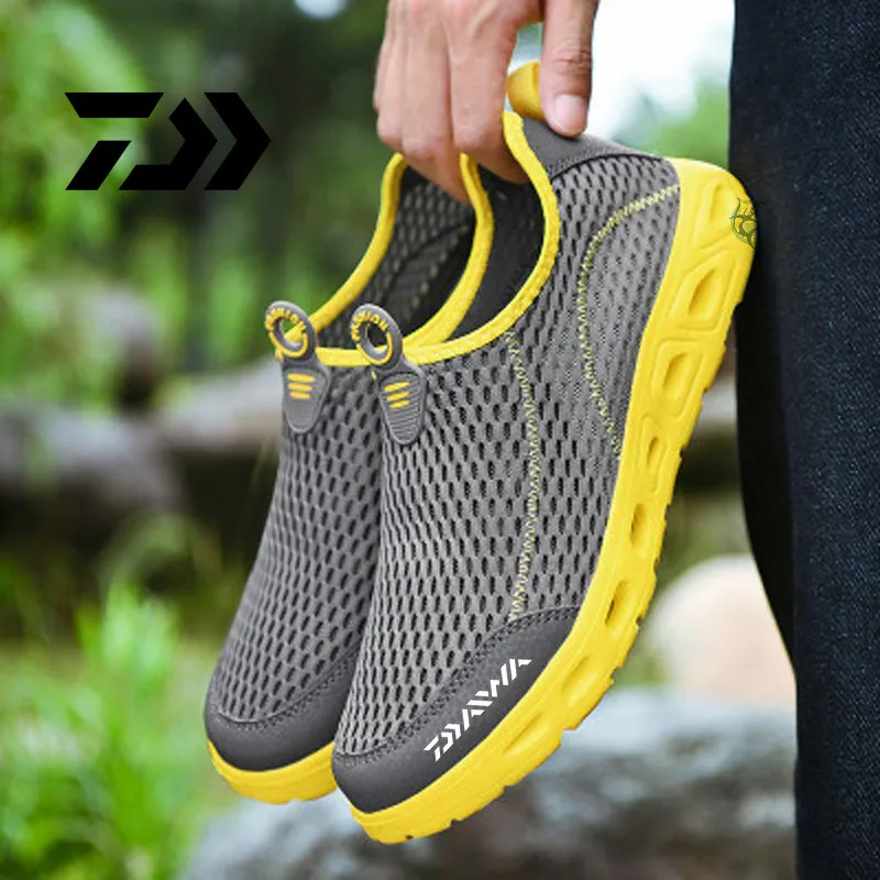 

DAIWA Fishing Shoes Men's Outdoor Sports Breathable Shoes Beach Non-slip Hiking Shoes 39-48 Fishing Wading Shoes Sports Shoes