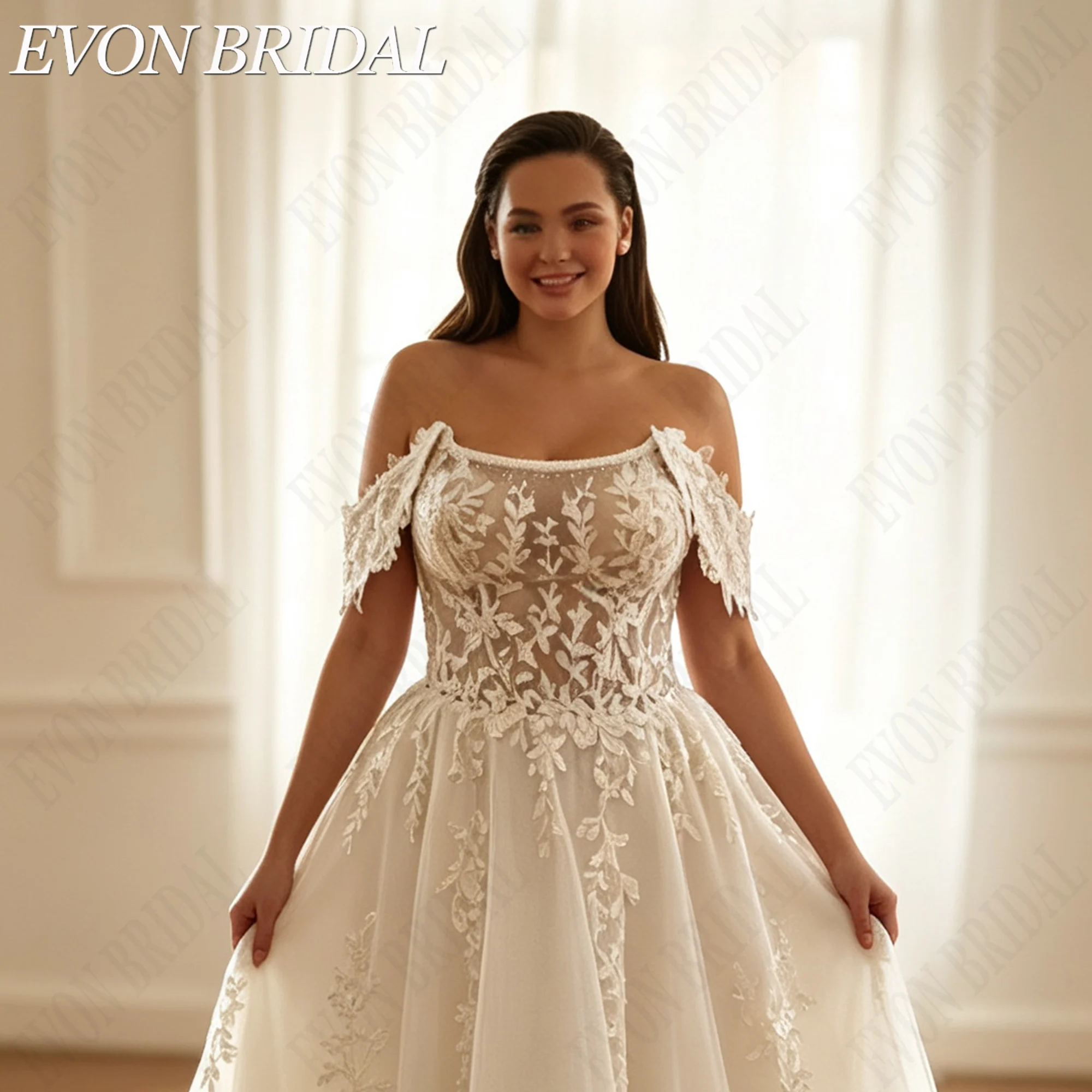 Фото EVON BRIDAL Плюс сайз свадебное платье без плеч для женщин кружевные аппликации А-линия свадебное платье садовое открытая спина свадебное платье на заказ большой размер кружево вышивка пышная юбка свадьба на открытом №3