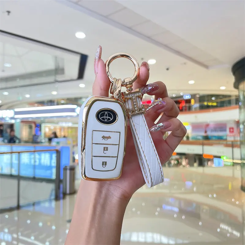 

Чехол для автомобильных ключей для Toyota Chr Rav4 Auris Avensis Prius Aygo Camry Corolla Land Cruiser 200 Prado Crown брелки для женщин и мужчин