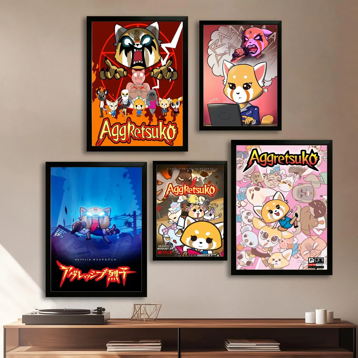 Художественный постер Aggretsuko