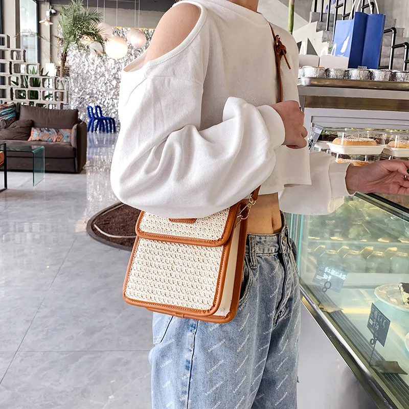 

Маленькая Вертикальная квадратная плетеная Сумка, простая дизайнерская плетеная Женская сумочка, прошитая сумка-мессенджер из искусственной кожи, летняя пляжная соломенная сумка 2023