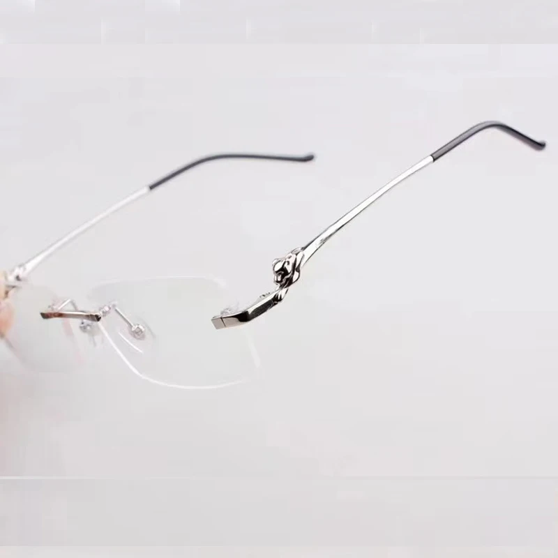 

Clear Transparent Carter Panther Men Optical Frames Women Designer Metal Stylish Frame Fill Prescription Photochromic Glasses