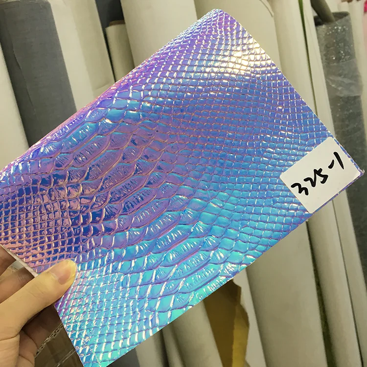 

Crocodile Skin Texture Embossed Holographic PU Faux Leather Fabric Sheet for Making Shoe/Bag/Decoration/Sofa DIY Accessories