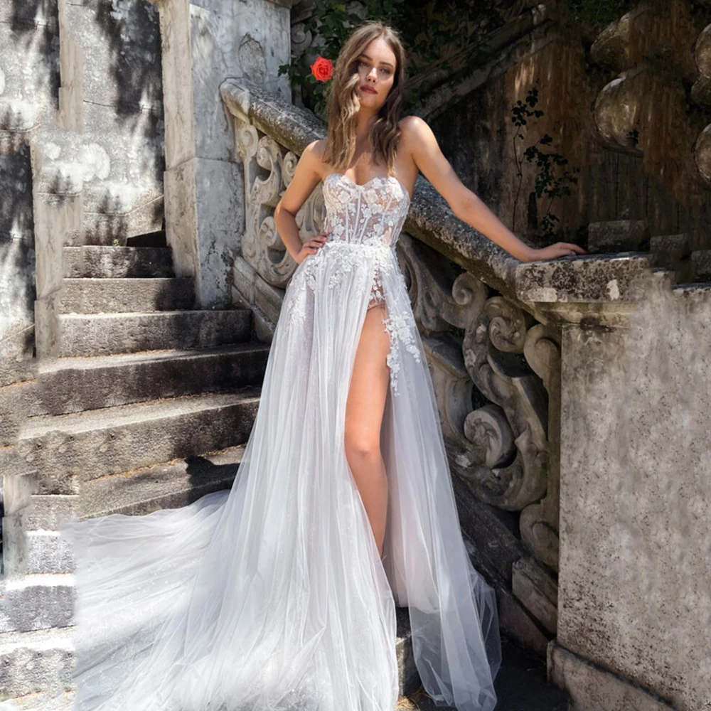 

2023 Chic A-Line Lace Appliques Beach Wedding Dresses Sweetheart Sleeveless Bridal Gowns Sexy Brides Dress Robes de mariée