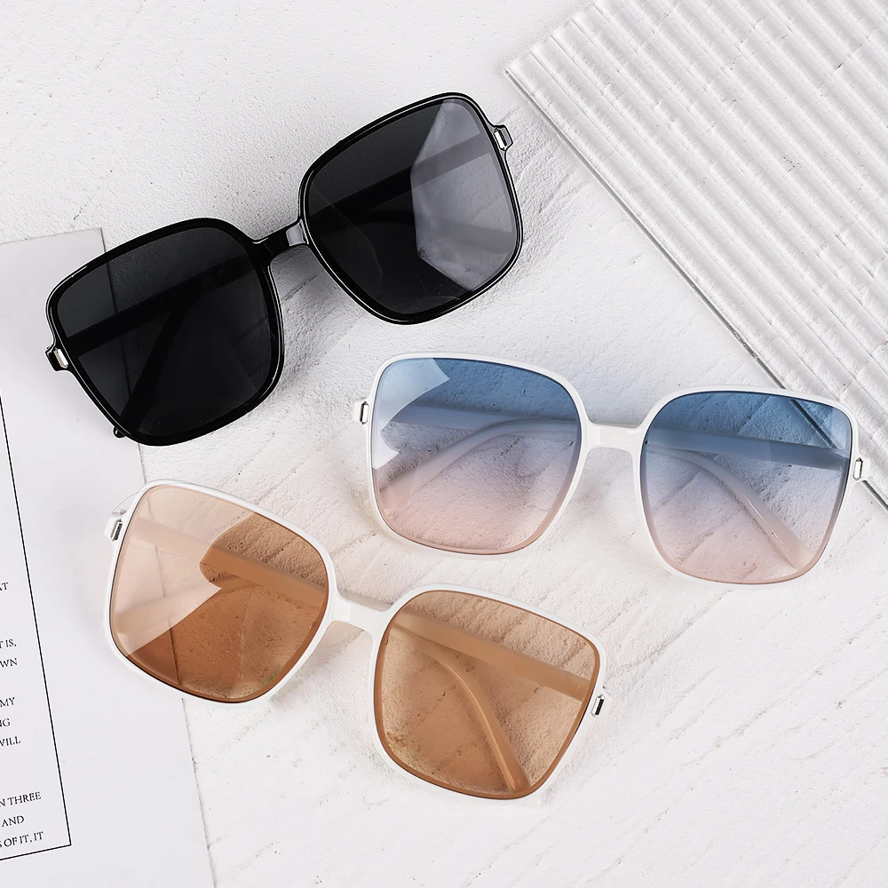 

Fashion Brown Gradient Sunglasses UV Blocking Square Sunglasses Women's Summer Outdoor Sunscreen Glasses Car Riding Goggles