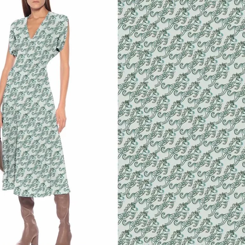 

Printed Luxury Brand Twill Polyester Fabric Soft Clothing Shirt Satin Fabric by the Meter Cloth for Dress Sewing Material