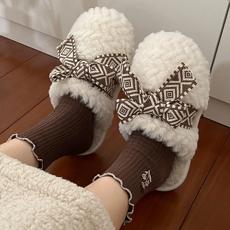 Winter Warm Plush Slippers Cute Bowknot Designer House Women Fur Slides Slippers Female Man Floor Mute Unisex Indoor Fluffy Shoe