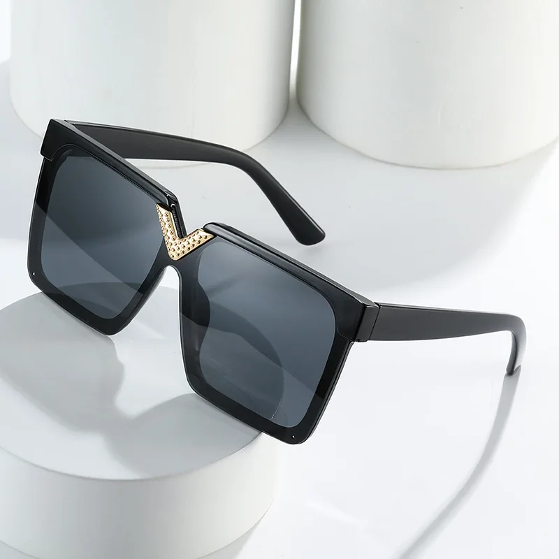 

Новинка лета 2023 солнцезащитные очки в большой оправе индивидуальные квадратные очки в европейском и американском стиле