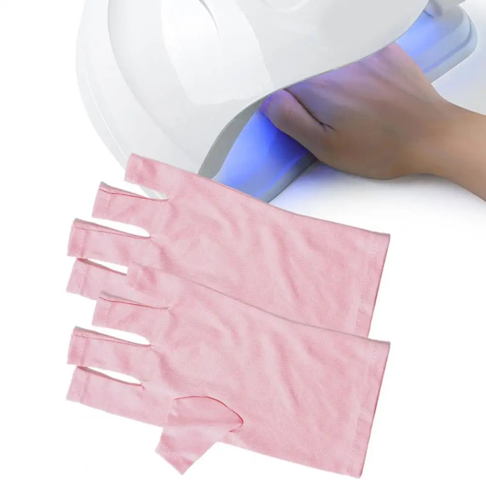 Рисунок 2 - Перчатки с защитой от ультрафиолета