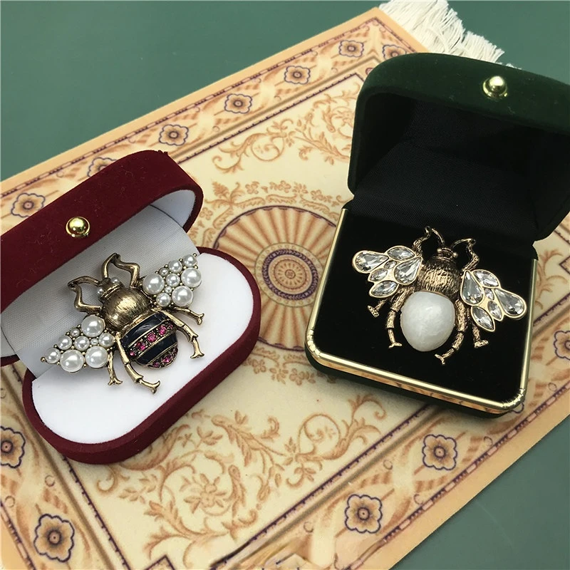 

Fashion Enamel Insect Series Brooches Women Men Delicate Little Bee Brooch Crystal Rhinestone Brooch Pin Jewelry Gifts Wholesale