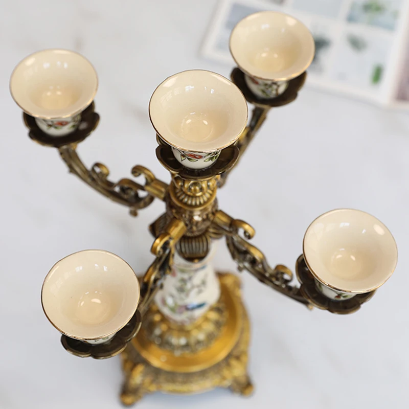 

Nordic White Candless Candles Table Designer Retro Silver Candels Holder Luxury Mariage Vazenen Lot Room Vases For Home Decor