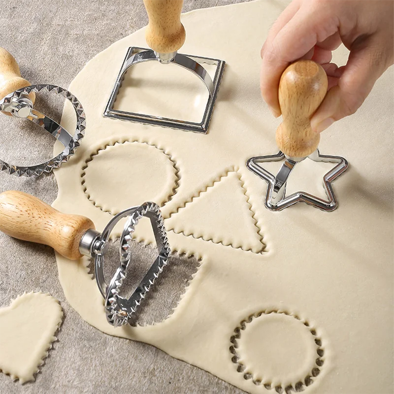 

Flower Side Cookie mold Cutters Alloy Biscuit Mould Kitchen Baking Solid Wood Handle Cake Mold Baking Appliance Flower Cutter