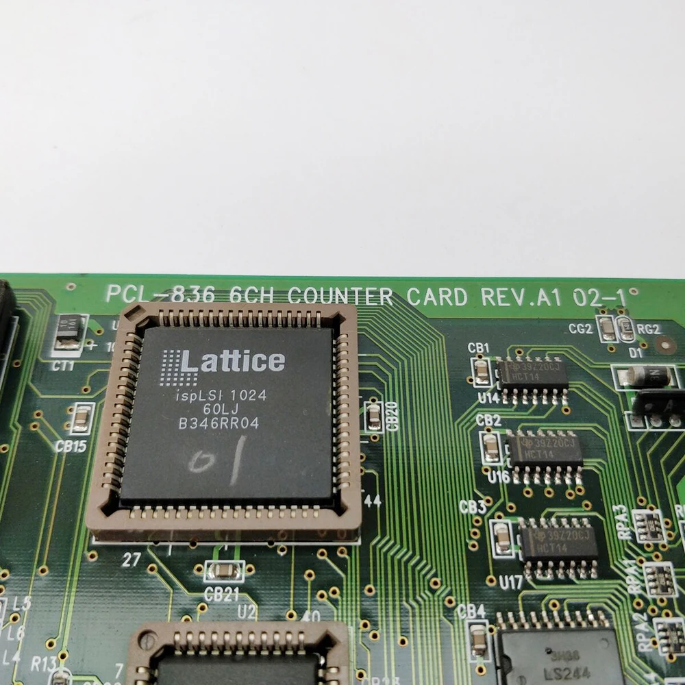 Для многофункциональной карты сбора данных Advantech PCL-836 6-канальная карта счетчика