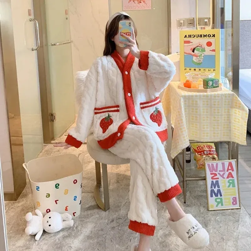 Autumn Winter Flannel Warm Pajamas Women Long Sleeve Home Suit Sleepwear Long Velvet Thicken Pyjamas Sets sleep wears for women