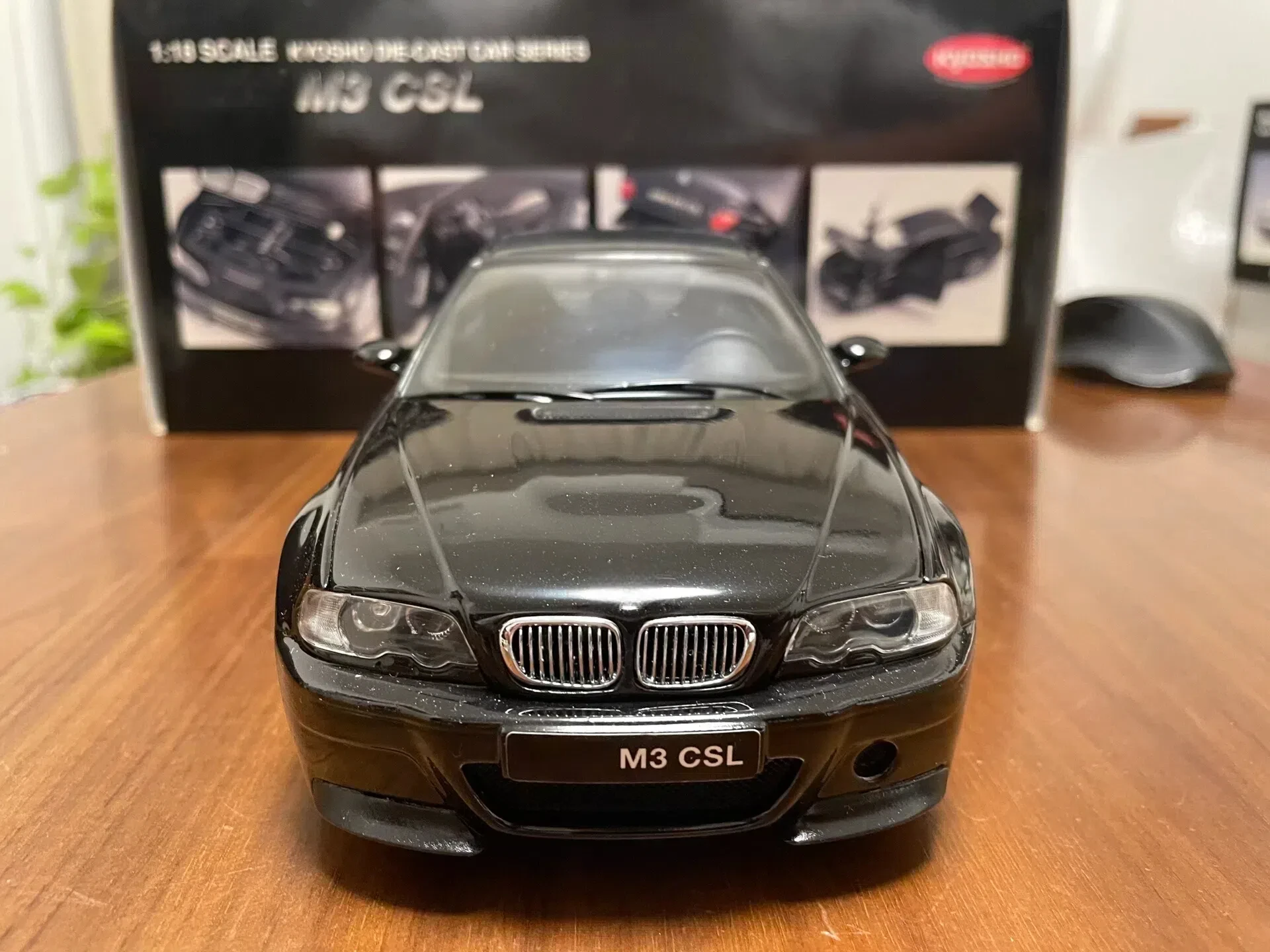 Игрушечная модель автомобиля Kyosho 1:18 M3 E46 Csl ограниченное издание