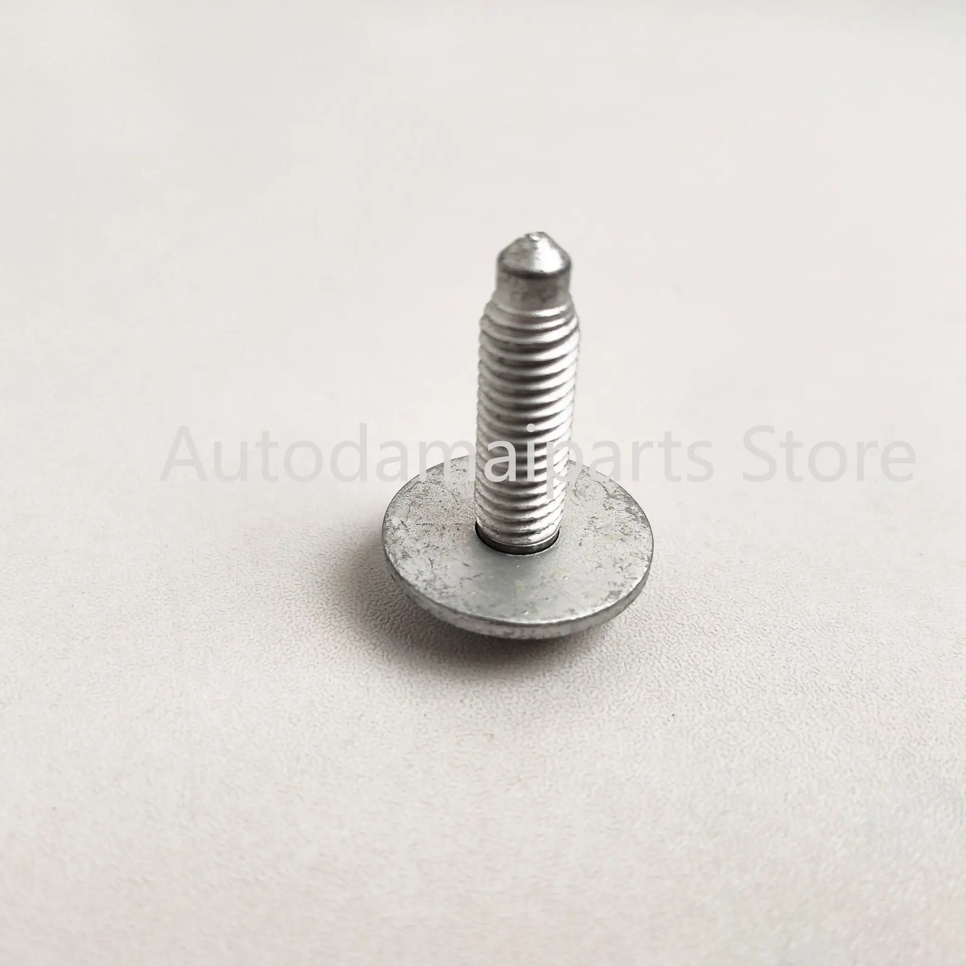 

Подходит для Mercedes Benz 0000001410 под защитной пластиной двигателя винтовой защитный винт для автомобильного двигателя