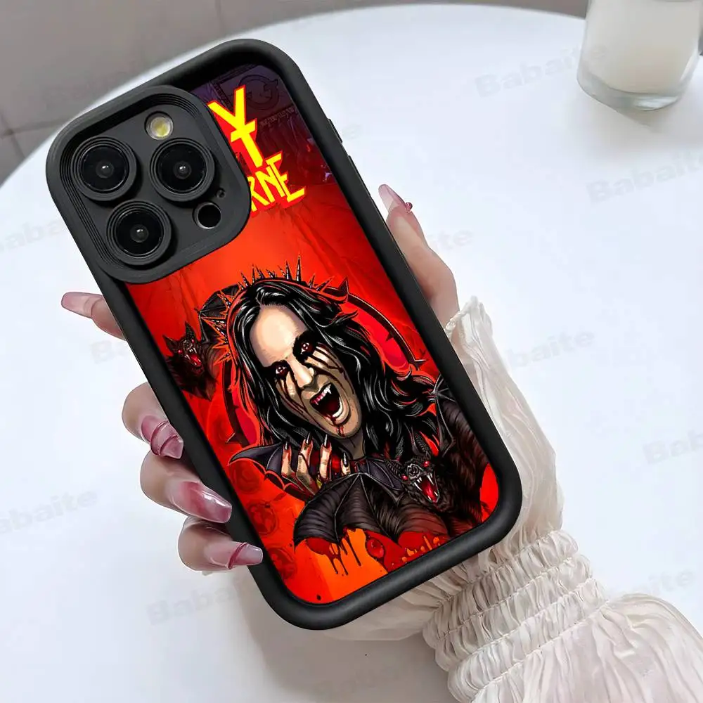 Фото Чехол для iPhone 17 15 13 12 11 14 Pro Max X XR XS 16 Plus с изображением певицы Оззи Осборн, ударопрочный, яркий, с цветной задней панелью. №5