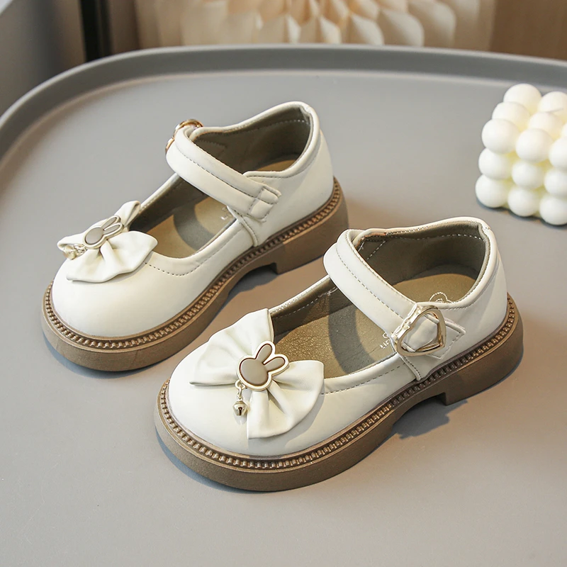 

Туфли Nubao в западном стиле для принцесс с бантом, новые осенние детские туфли на мягкой подошве, повседневные туфли на плоской подошве с милым бантом и кроликом