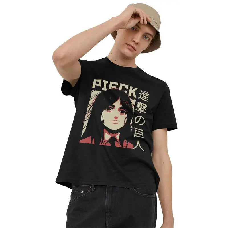 Рисунок 5 - Футболка женская с принтом «атака на Титанов»