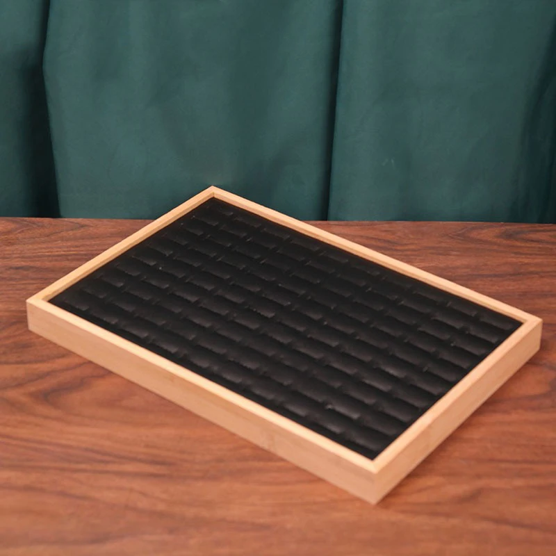 

Деревянный лоток для ювелирных изделий