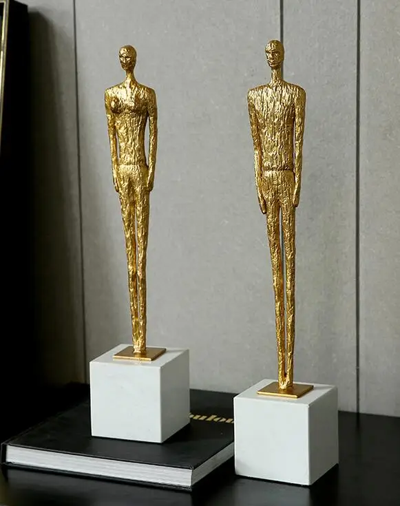 

Creative new Chinese cast iron iron junzi single ornaments Handmade study and living room soft decoration Part manual mechanical