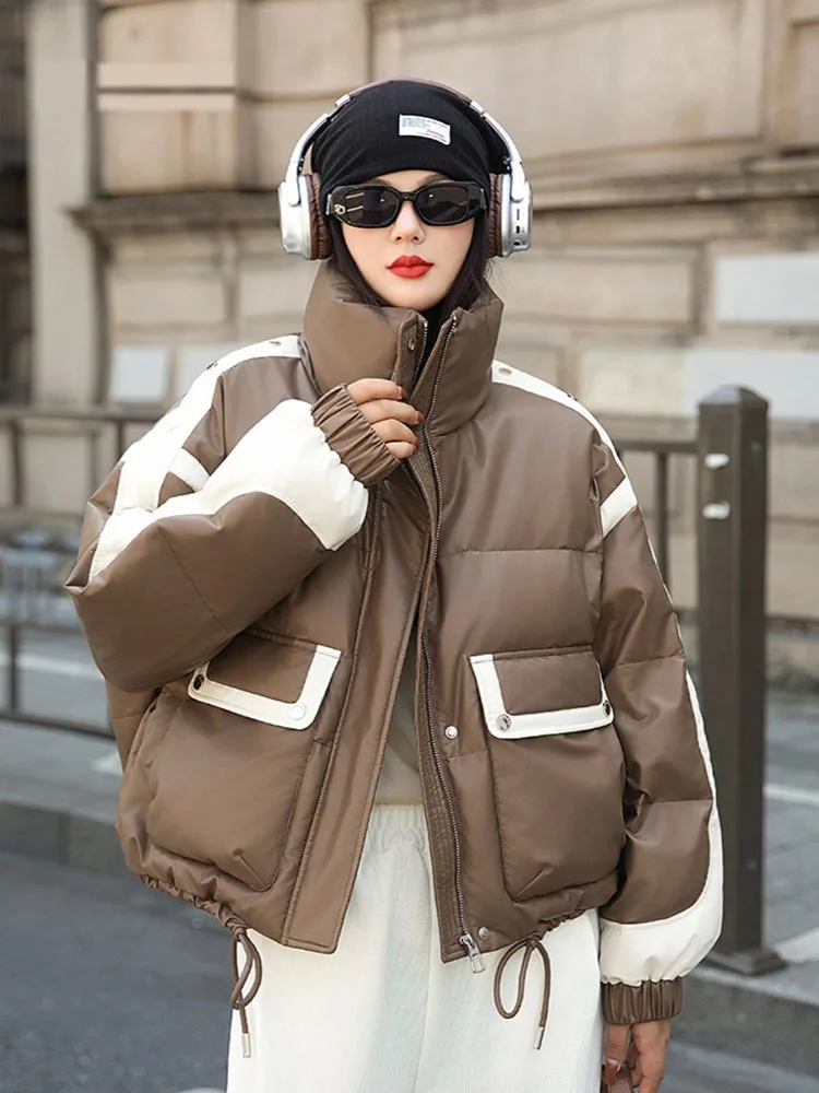 Куртка на белом утином пуху из искусственной кожи женское короткое пальто