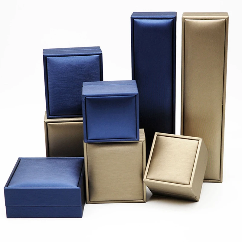 Hinges Jewellery Packaging Boxes Custom Logo