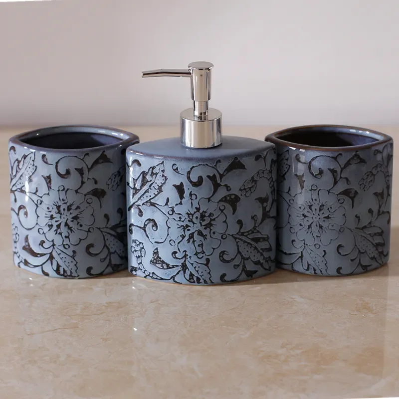 

Vintage Blue Ceramic Bathroom Decoration Lotion Bottle Toothbrush Holder Mouthwash Cup Toothpaste Dispenser Bathroom Supplies