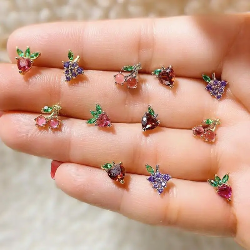 

New Crystal Fruit Earrings Grape Cherry Strawberry Apple Peach Stud Earrings For Women Earing Jewelry Cute Student Earings