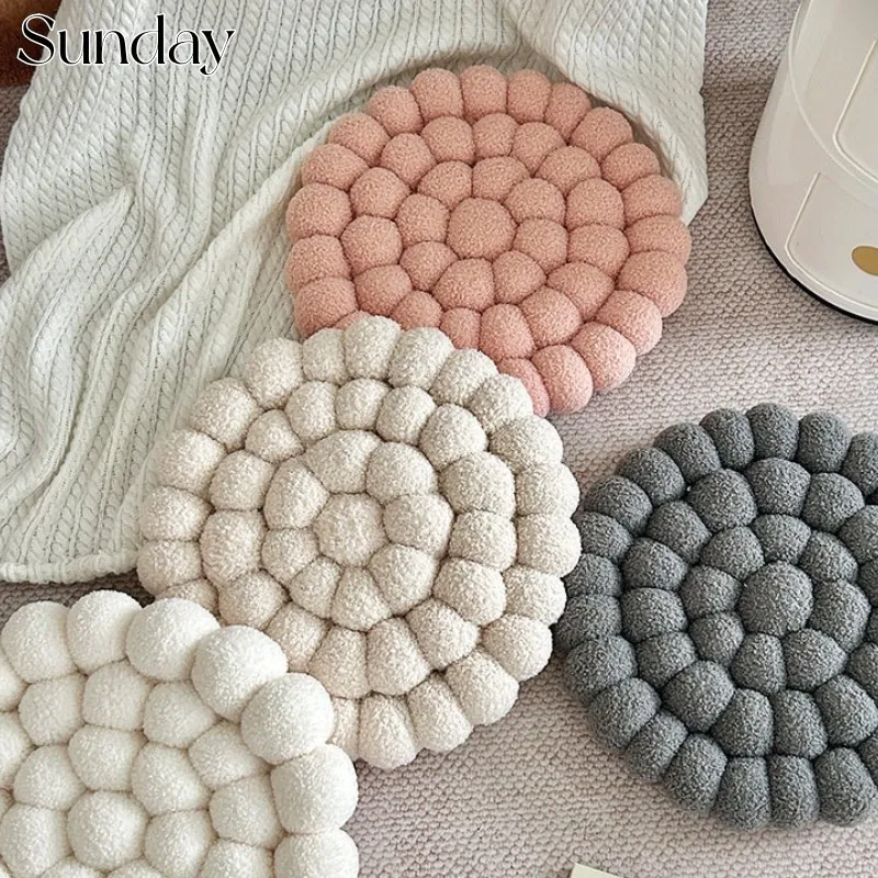 Круглая напольная подушка в современном стиле ручная работа искусственный пух