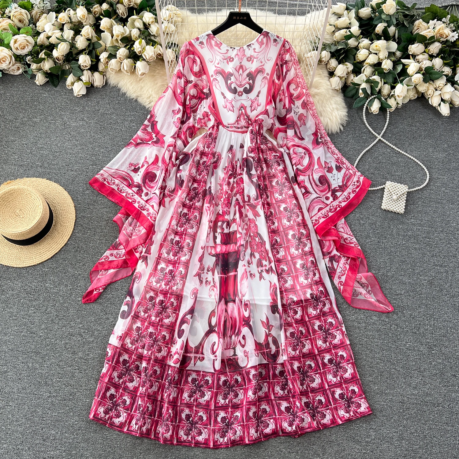 Женское шифоновое платье-трапеция в стиле ретро с круглым вырезом и