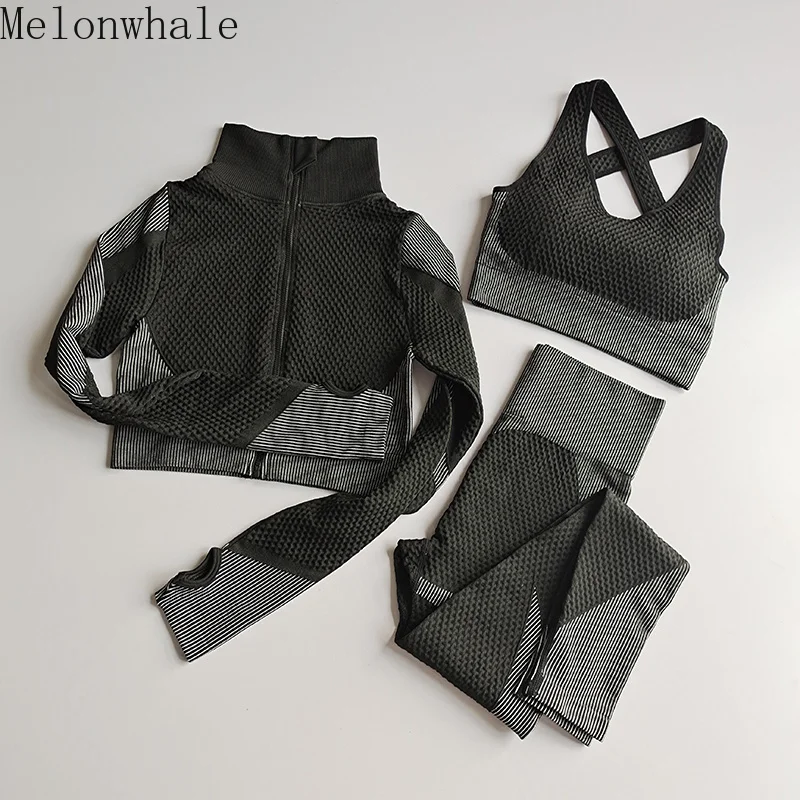 

Melonwhale Sports Yoga Suit Autumn Winter Running Professional Fitness Fast Drying Seamless Slimming Beginner Three Piece Set