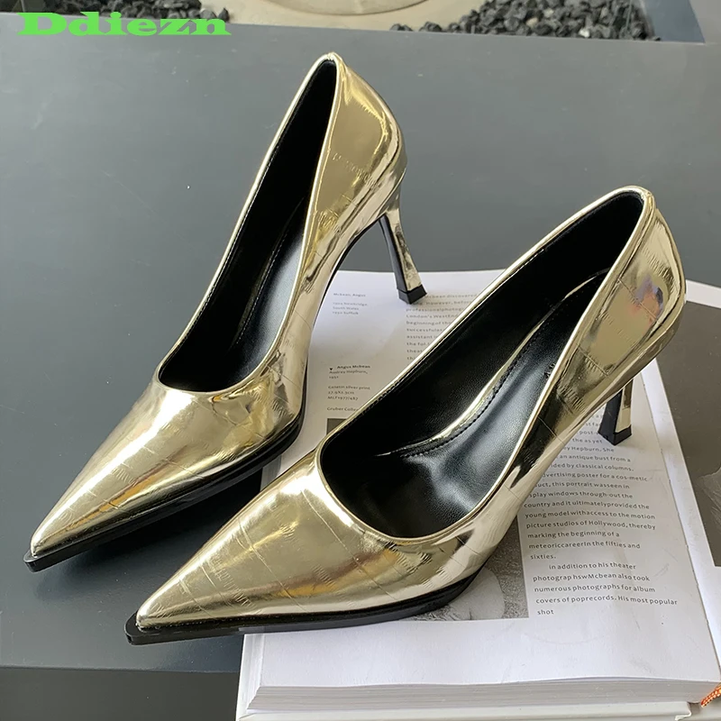 

Женские дизайнерские туфли-лодочки, женская обувь с острым носком на тонком высоком каблуке, новинка 2023, Модные женские сандалии, повседневные женские сланцы для улицы и офиса