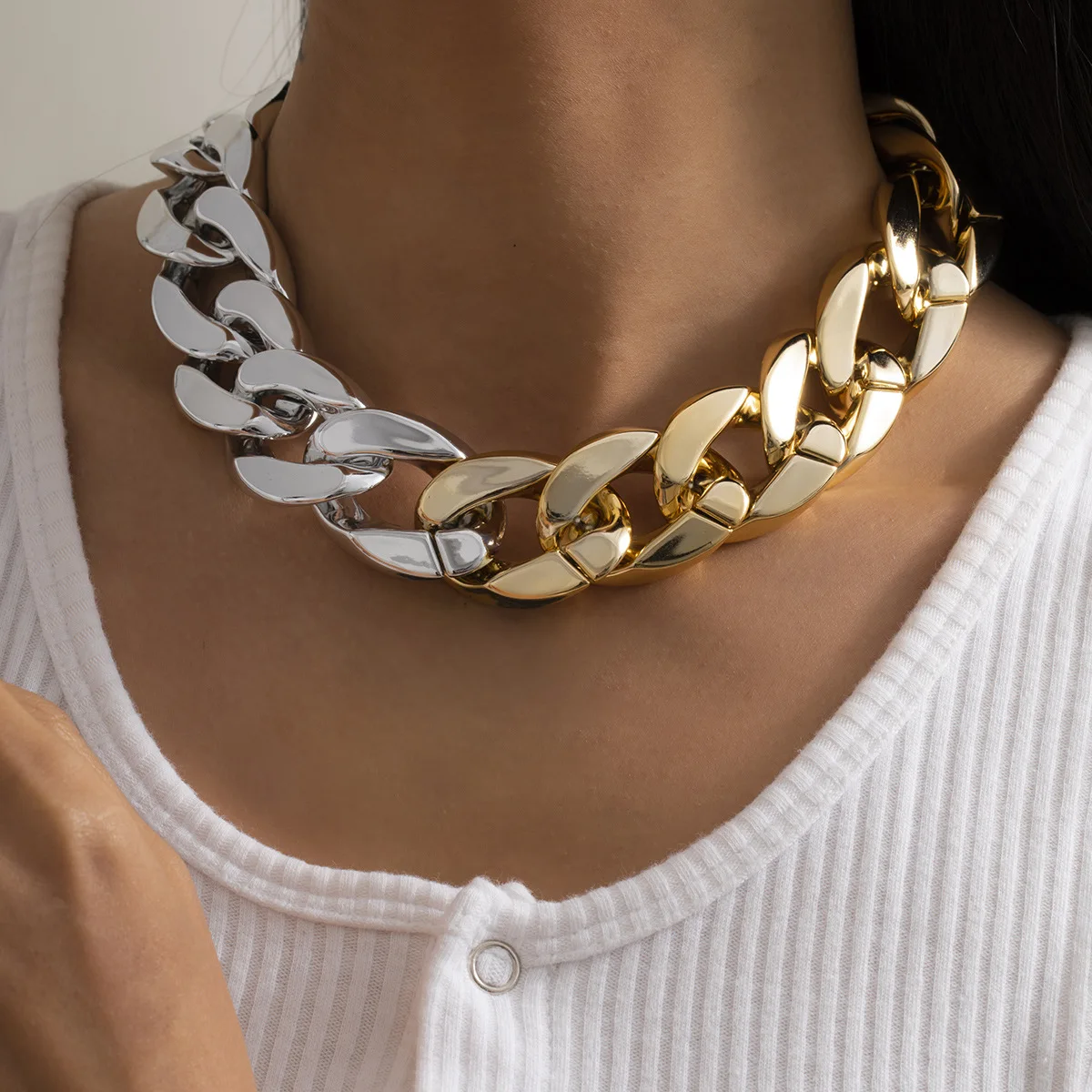 

Exaggerated Thick Chain Necklace For Women Girl Gold Color Hip Hop Trendy Twisted Choker Necklaces Gothic Jewelry Gifts 2023 New